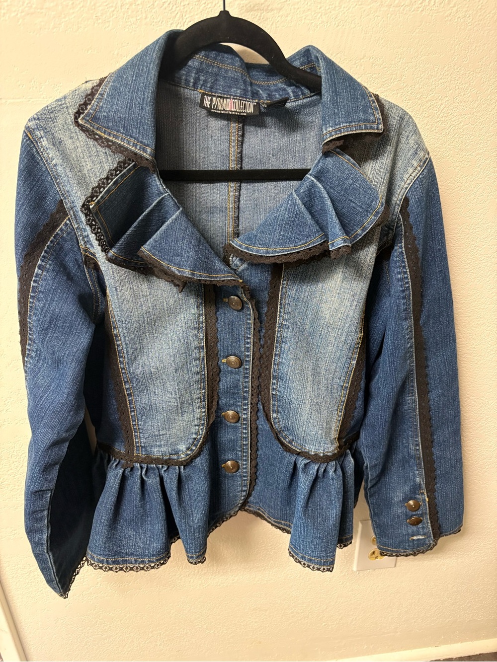 The Pyramid Collection Women's Dark Blue jacket  Denim with lace detail